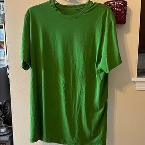 lululemon athletica Vibrant Green Short Sleeve Tee